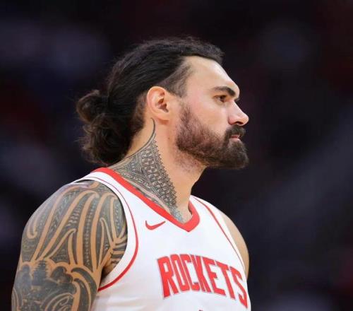 莱万多夫斯,基荣获世界,足球先生大,爱游戏,AiYouXi,爱游戏体育官网,爱游戏官网,爱游戏体育下载