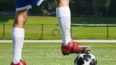 “激战升级！昨日高潮对决，老牌劲旅遭遇新兴强队，胜负悬念迭起，战绩6胜5负激情碰撞！”