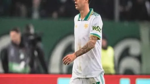 塔图姆华丽复出，高效输出29分10板8助